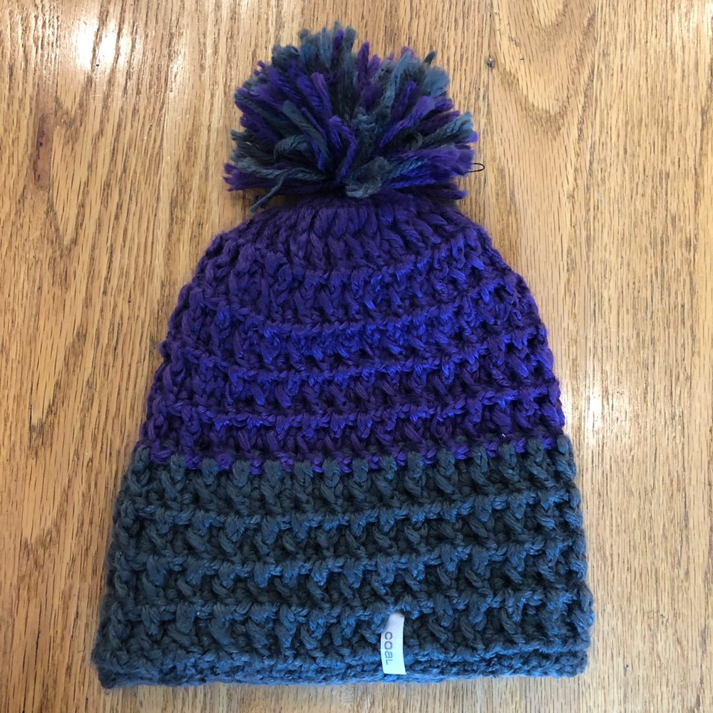 🌸4 for $20 - Coal Beanie